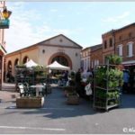 Marché de Caraman
